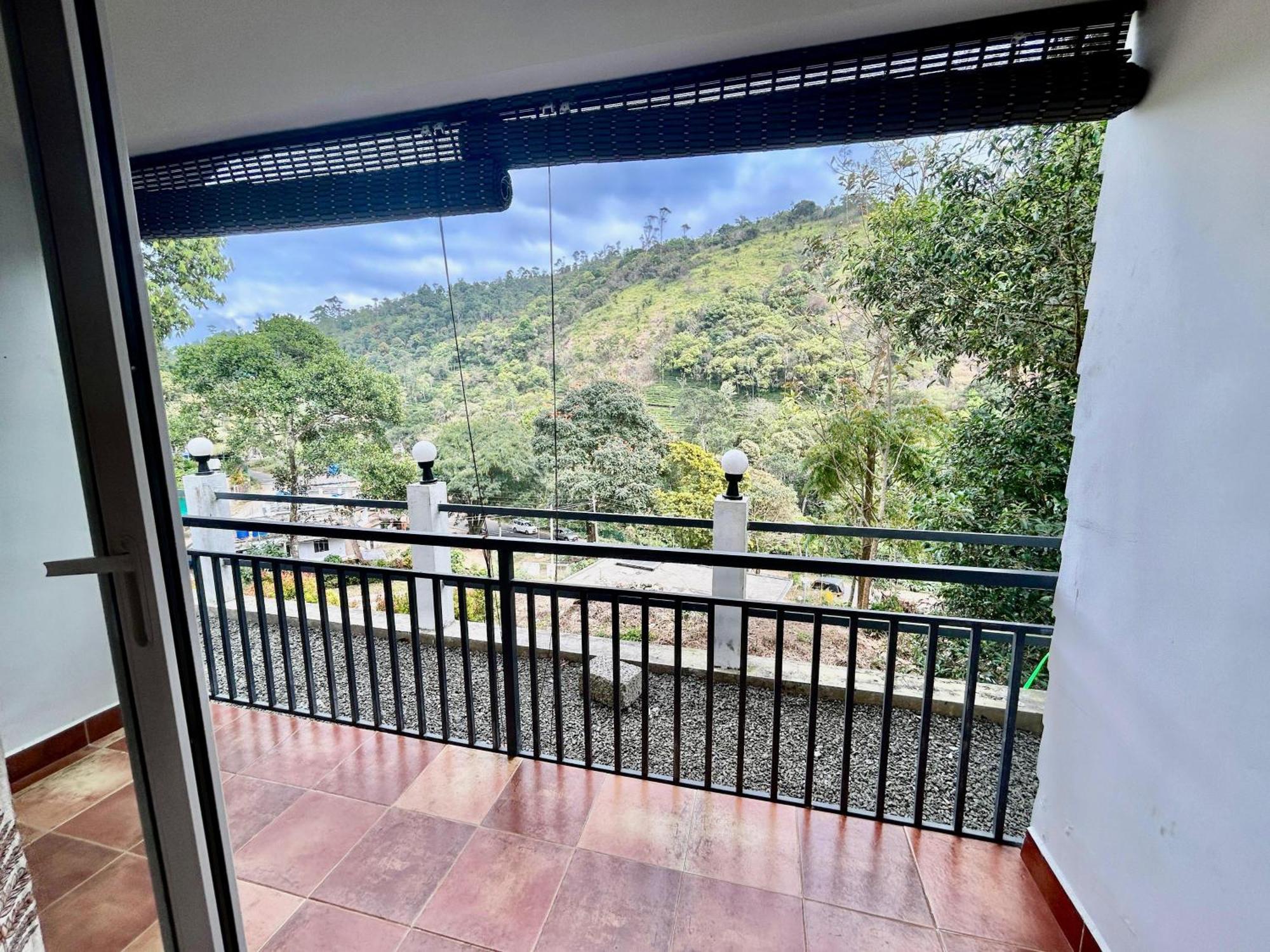 Misty Heights Peermade - Private Mountain Villa Retreat Vandiperiyār Esterno foto