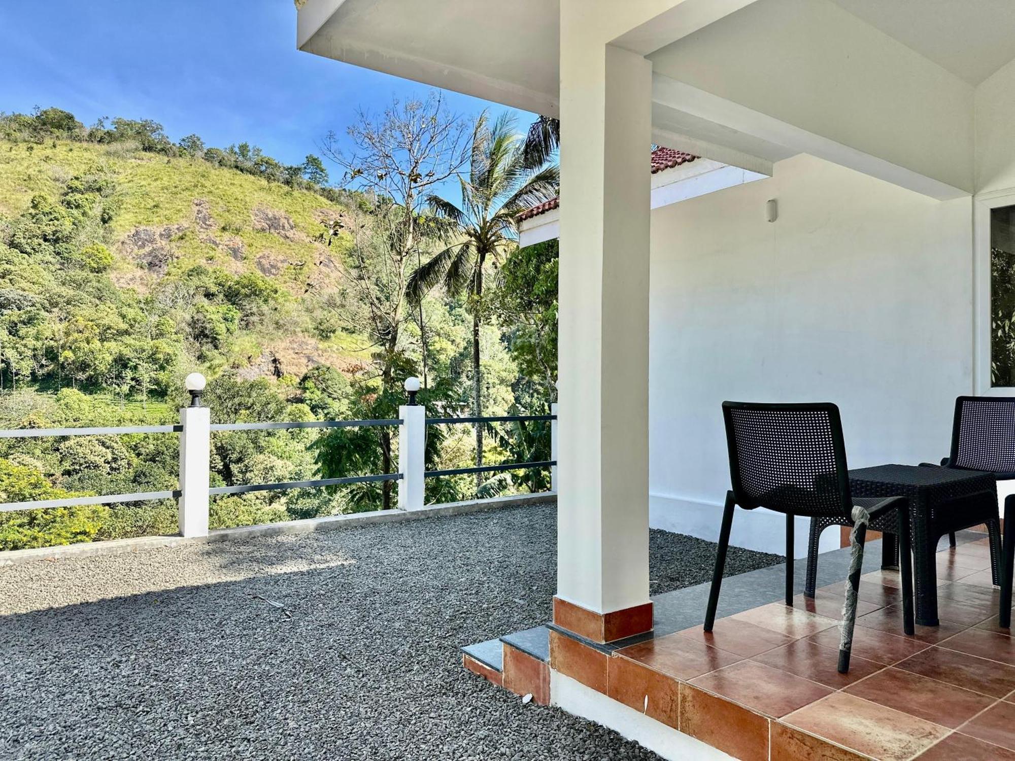 Misty Heights Peermade - Private Mountain Villa Retreat Vandiperiyār Esterno foto