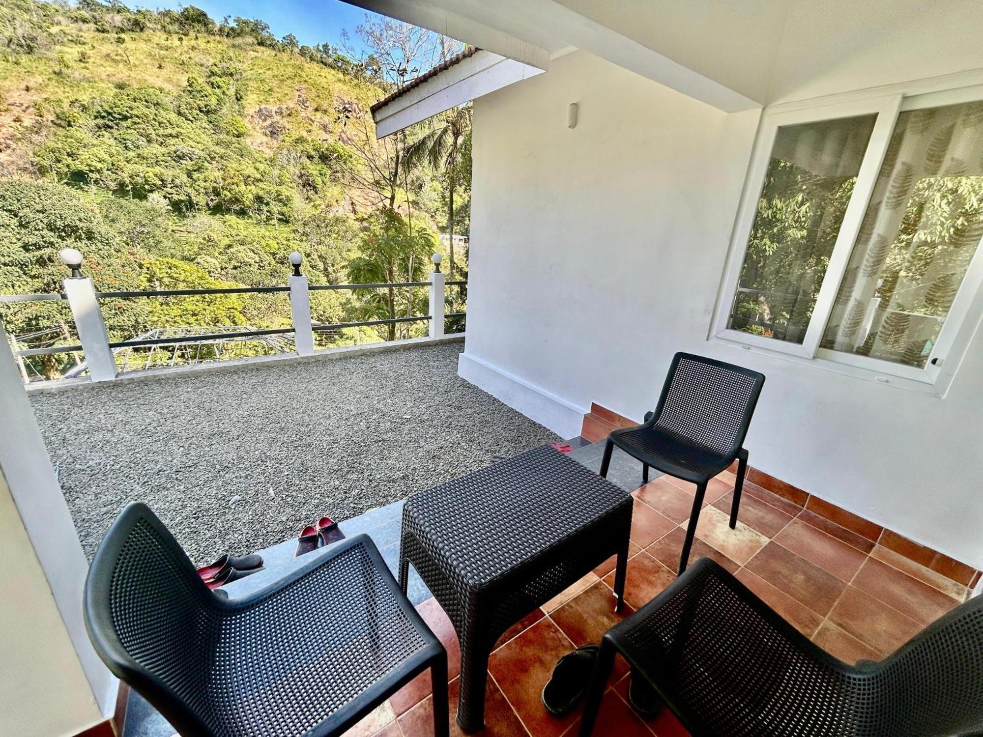 Misty Heights Peermade - Private Mountain Villa Retreat Vandiperiyār Esterno foto