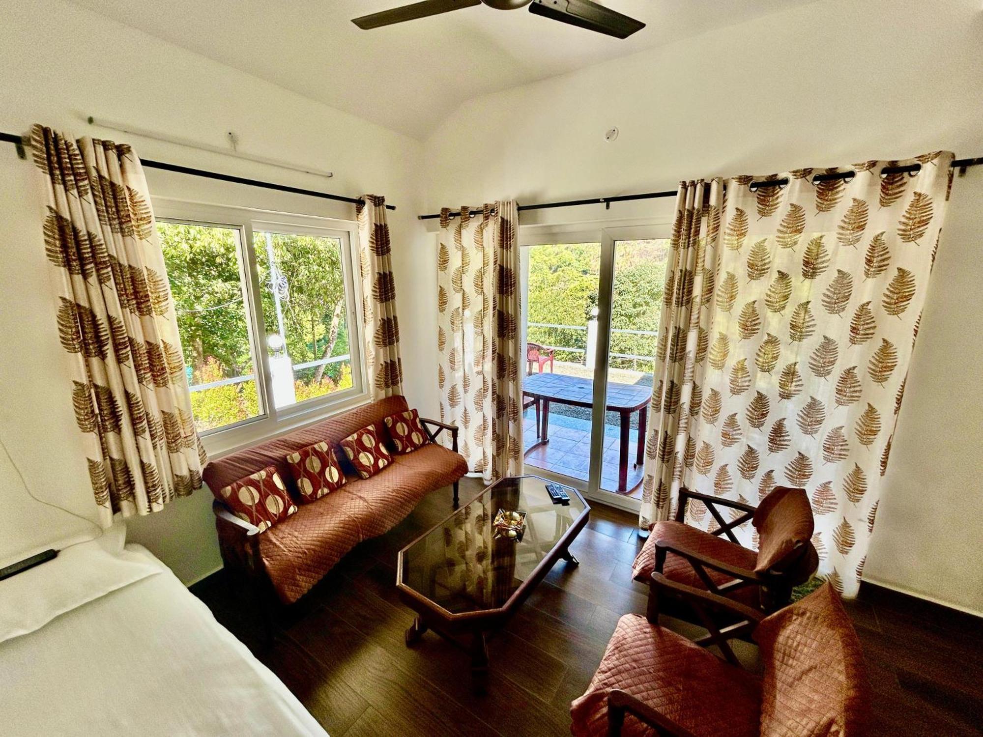 Misty Heights Peermade - Private Mountain Villa Retreat Vandiperiyār Esterno foto